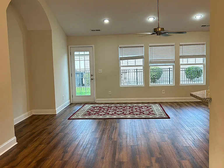 720 Rambler Ct — Photo 7