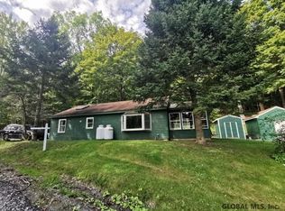433 Blind Buck Rd, Salem, NY 12865