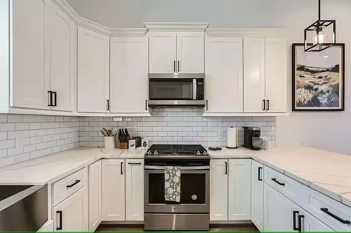 1528 Chestnut St — Photo 10