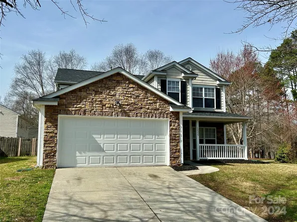 12333 Hamilton Jones Dr, Charlotte, NC 28215