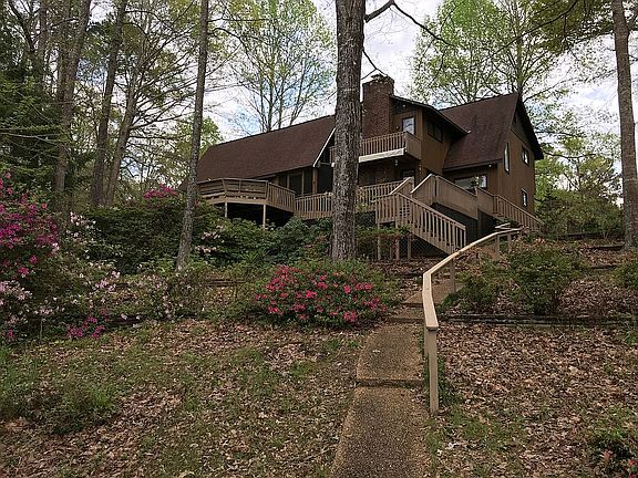 2nd image of 58 Mallard Ln