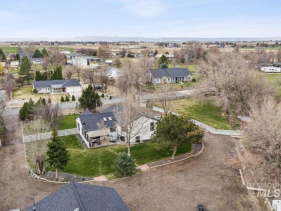 4th image of 710 Keogh Ln