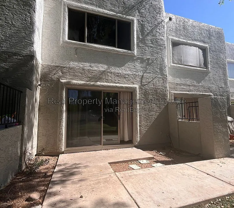 122 S Hardy Dr #23