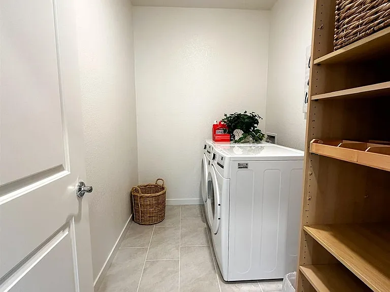 2957 Honey Opal Ave — Photo 20