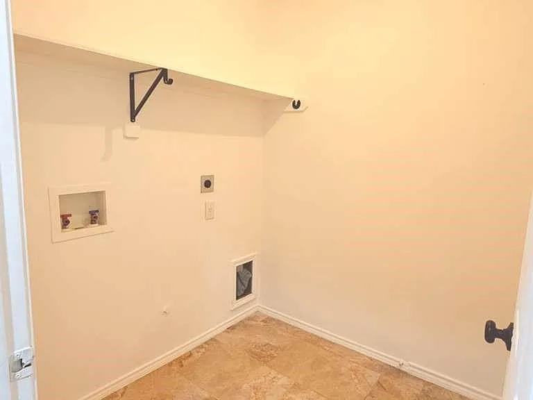 1011 Backland Ct — Photo 26