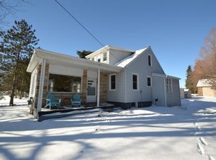 804 Austin Dr, Saline, MI