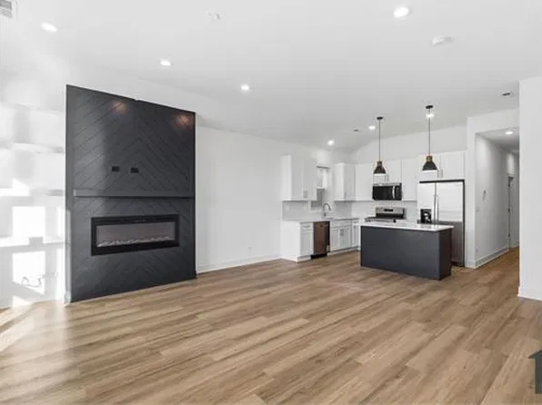 4739 S Indiana Ave, Chicago, IL