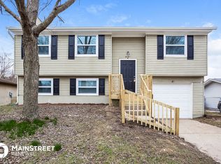 5437 Yucatan Dr, Indianapolis, IN