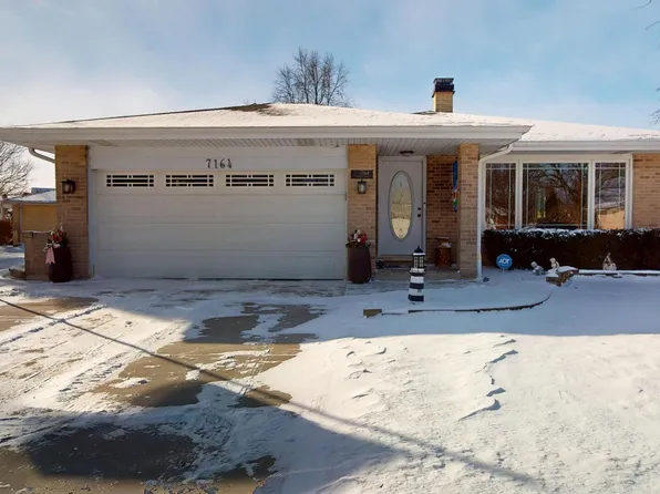 7164 Dexter Rd, Downers Grove, IL 60516