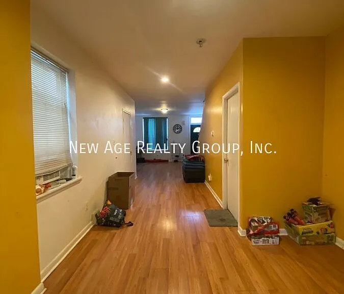 3304 Haverford Ave — Photo 4