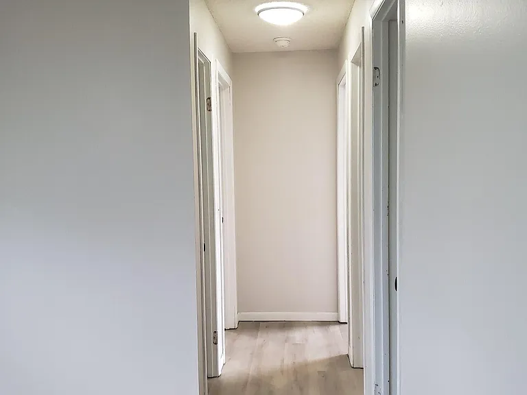 1306 Woodingham Ct — Photo 11