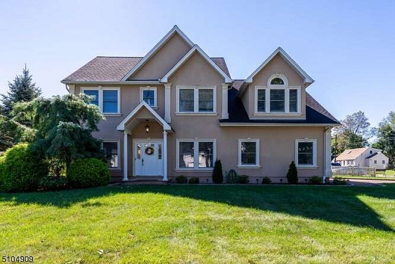 35 Mandeville Ave, Pequannock, NJ 07440 Zillow