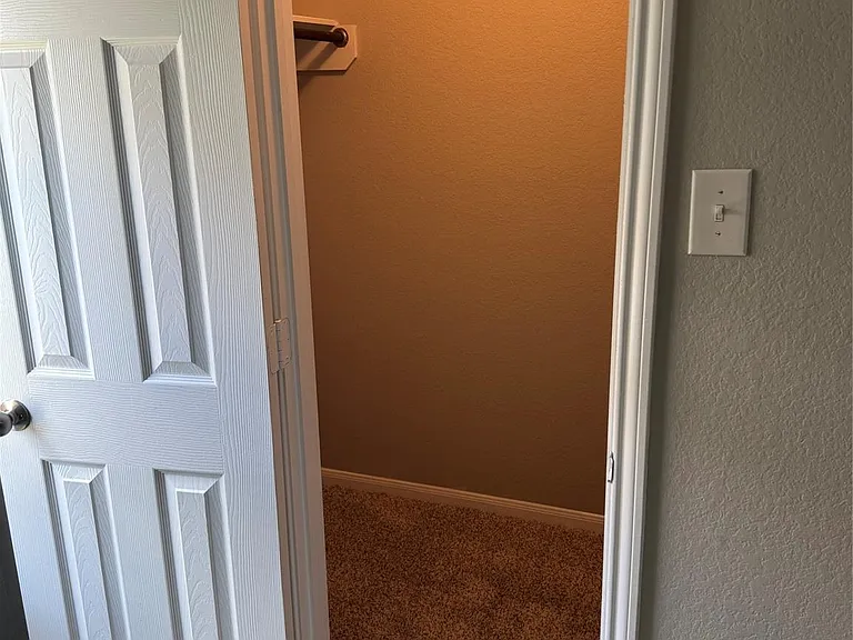 8814 Alpine Wood Way — Photo 12