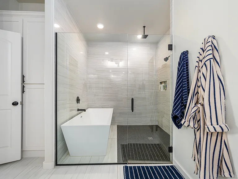 2424 Ridge Pine Rd — Photo 14