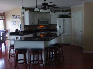 115 Hunters Ridge Rd, Orchard Park, NY 14127