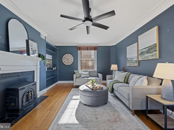 2803 Manhattan Ave, Baltimore, MD 21215