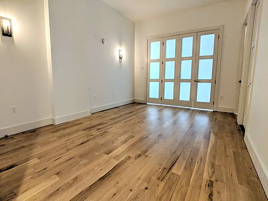 Rented by EXR | media 59