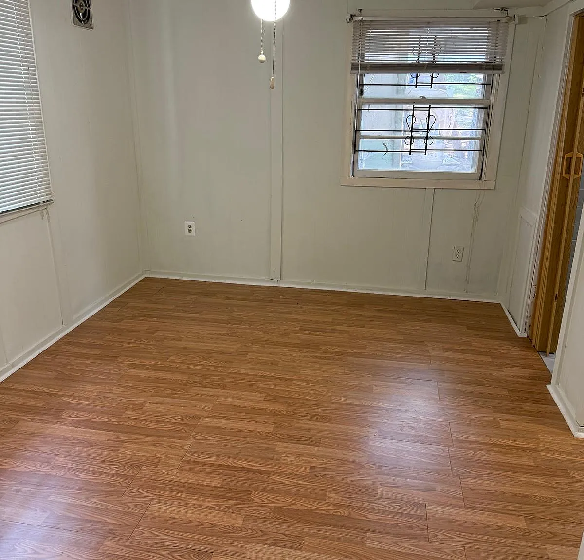 1 bed, 1910 sqft, $1,500 — Photo 1
