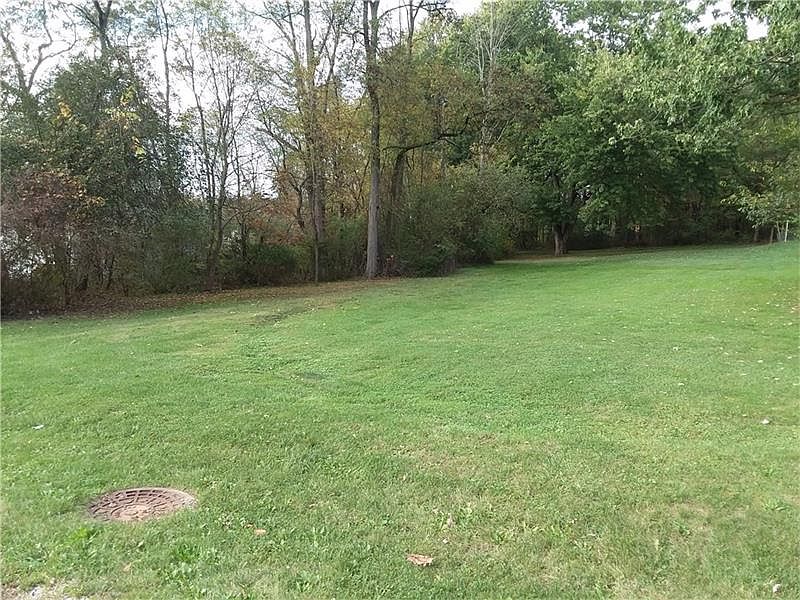 2nd image of 161 Browns Hill Rd