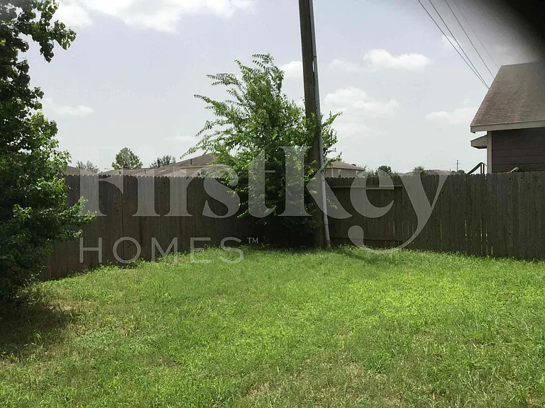 7876 Galleon Field Ln — Photo 16
