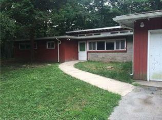 54 Reynolds Rd, Norwich, CT 06360