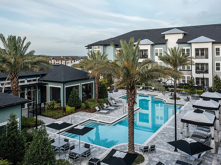 Sundeck With Cabanas