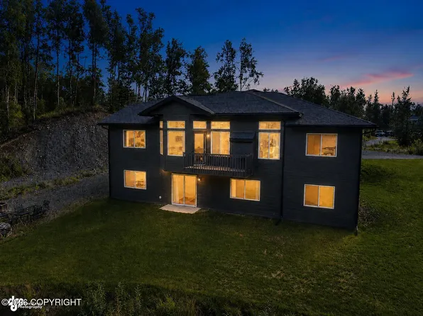 6047 E Sun Crest Dr, Wasilla, AK 99654