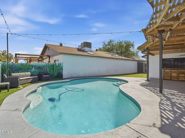 917 N ROOSEVELT Circle, Scottsdale, AZ 85257