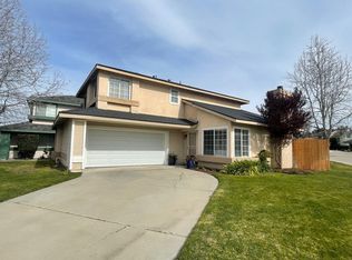 4202 Morning Ridge Rd, Santa Maria, CA 93455
