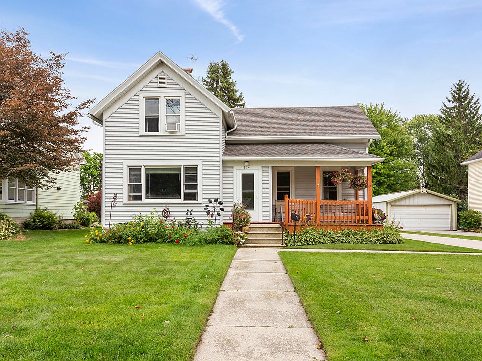 1st image of 214 Giddings Ave
