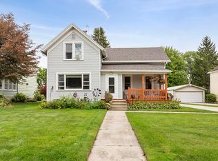 214 Giddings Ave, Sheboygan Falls, WI 53085