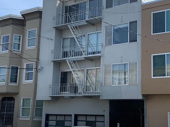2nd image of 3010 Octavia St #5