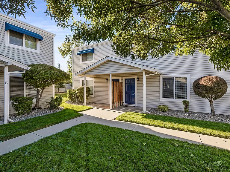 4296 Clay St — Photo 1