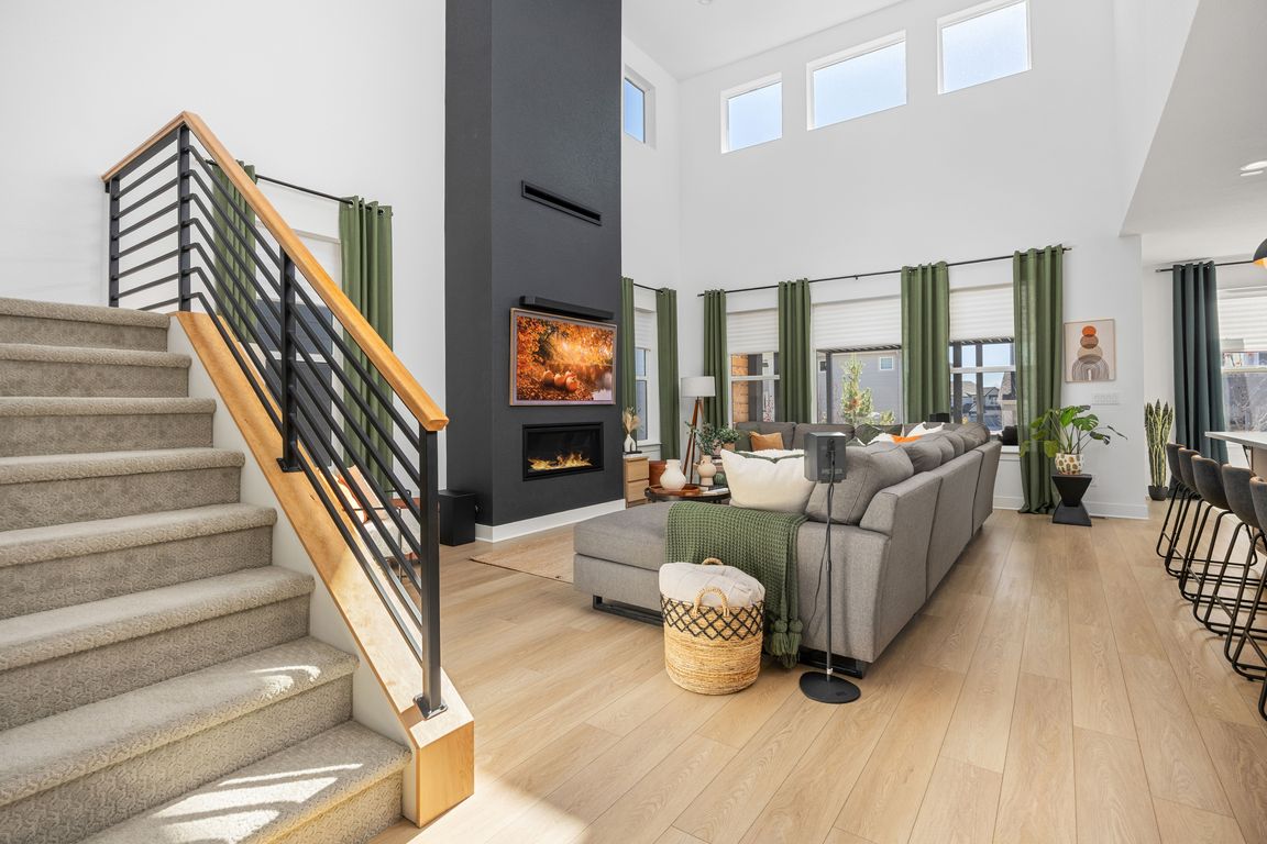 next background image