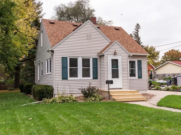 511 11th St SE, Rochester, MN 55904