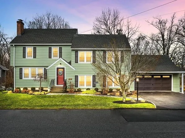 100 Weeks Avenue, Cornwall On Hudson, NY 12520