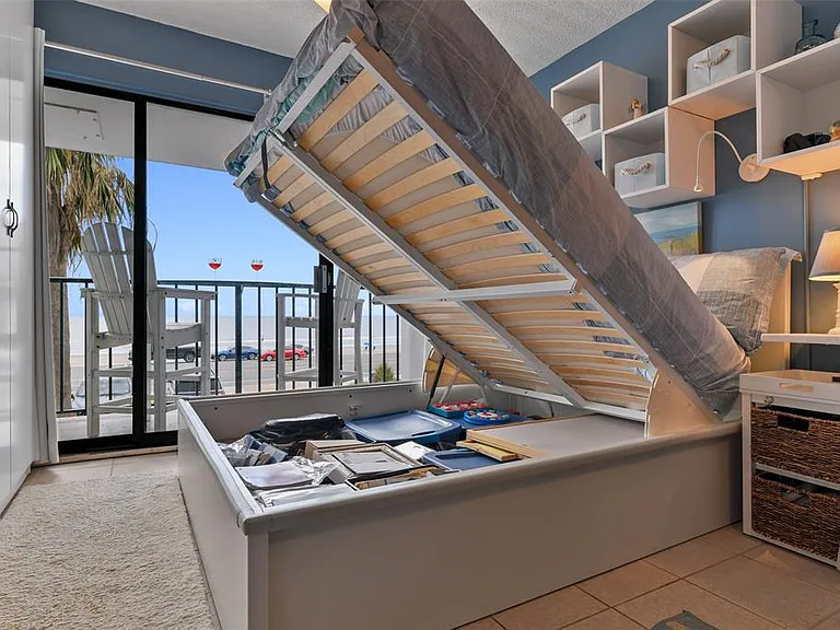 7310 Seawall Blvd #208 — Photo 25