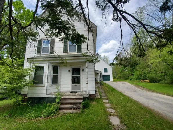 294 Main Street, Winthrop, ME 04364