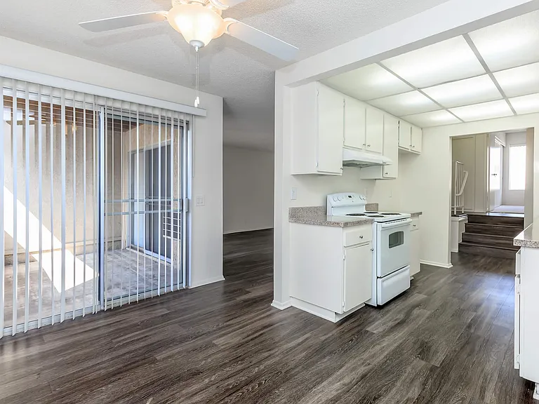 Fairway Village Apartment Homes — Photo 23
