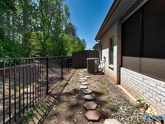 4th image of 2223 Estuary Dr SW