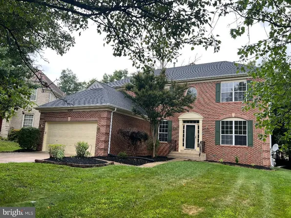 10304 Highboro Way, Lanham, MD 20706