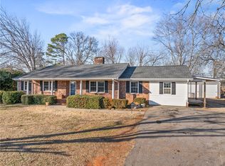 403 Shiloh Rd, Seneca, SC 29678