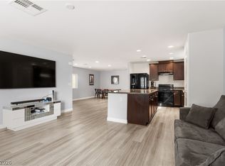 8950 Harmony Hall Ave, Las Vegas, NV 89178