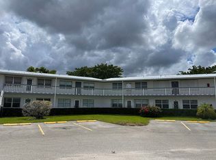 150 Somerset Cres #H, West Palm Beach, FL 33417