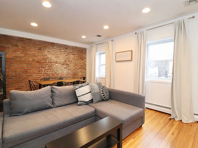 206 Beacon Ave #2 — Photo 2
