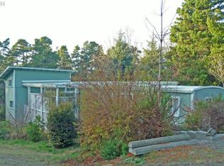 1600 Rhododendron Dr SPACE 8, Florence, OR 97439