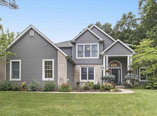13925 Lexington Cir N, Granger, IN 46530