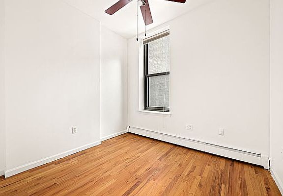 4th image of 379 Pleasant Ave APT 2