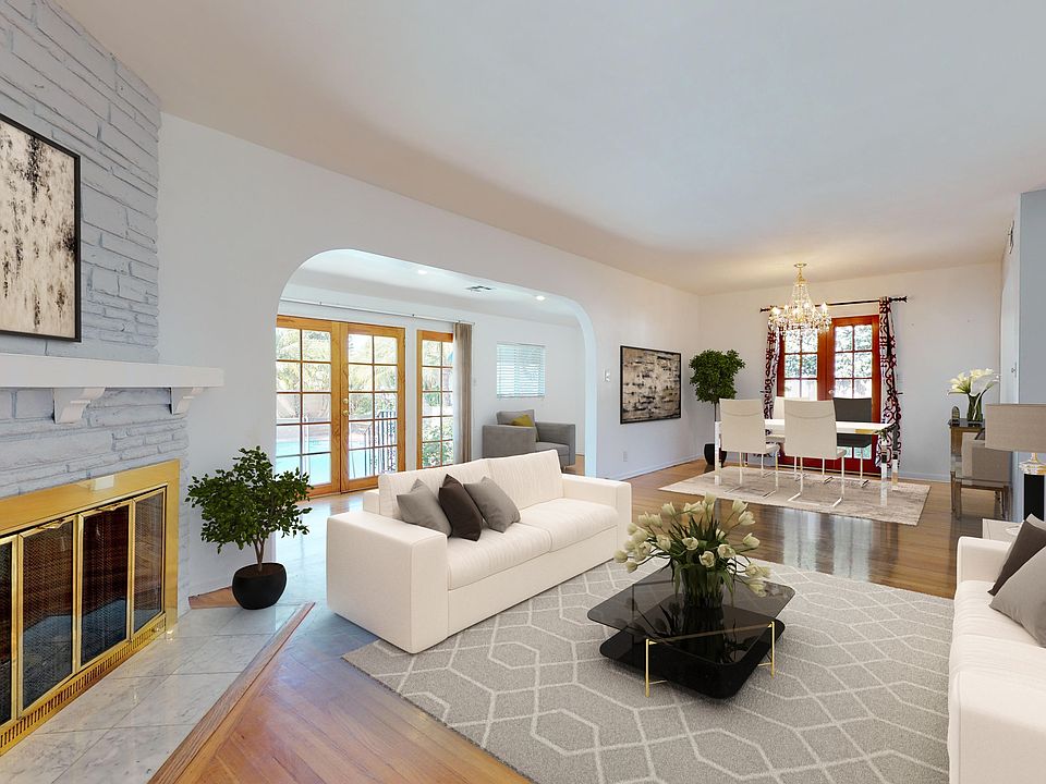1st image of 9413 Hayvenhurst Ave