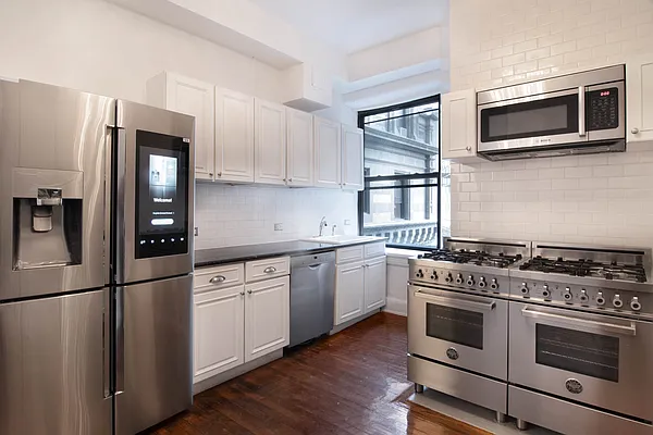 Rented by WAM Partners - William Moses Co. | media 37